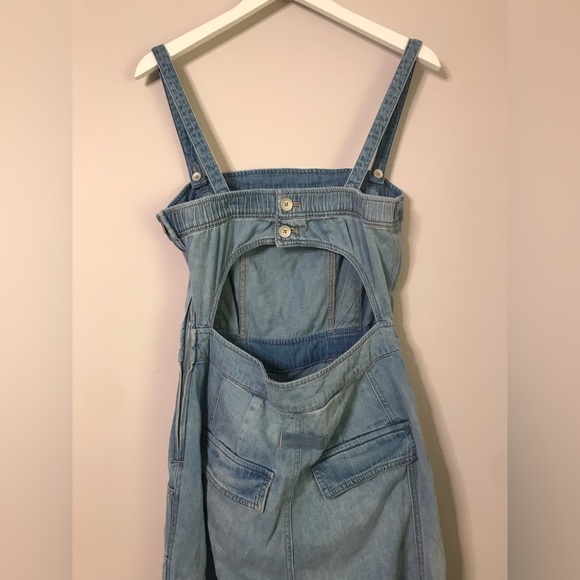 Women’s Free People Blue Denim Cargo Belted Cutout Jumpsuit Size small - Picture 8 of 11